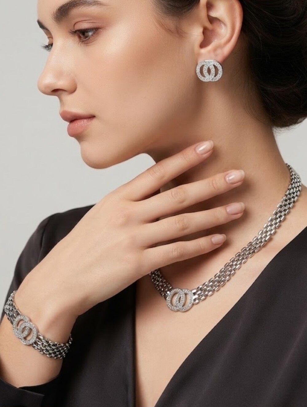 Silver-tone Necklace, Bracelet and Earrings Set
